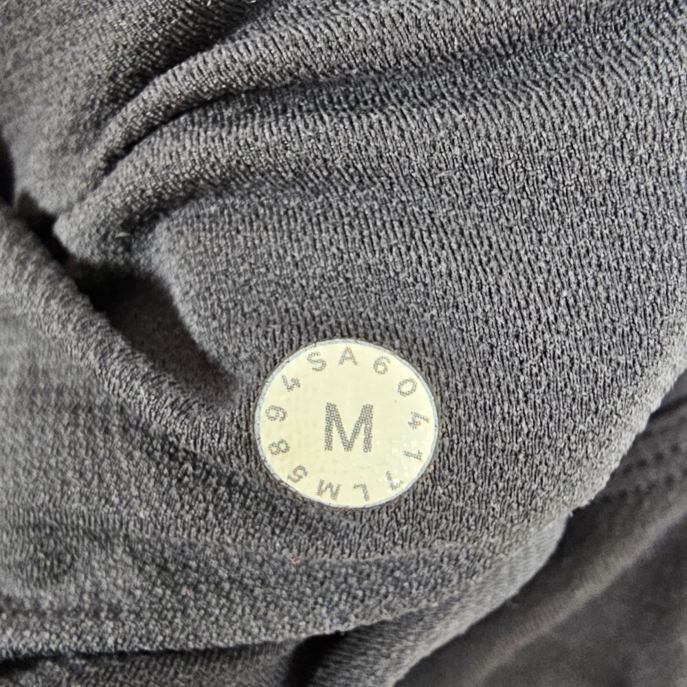 Lululemon Discipline Pants In Black Luon - Size M - Picture 2 of 8